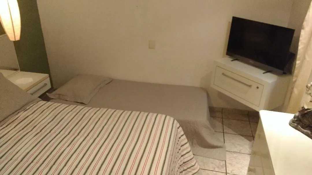 Floripa - Itacorubi,Udesc,Fiesc,Celesc Otel Florianópolis Pansiyon